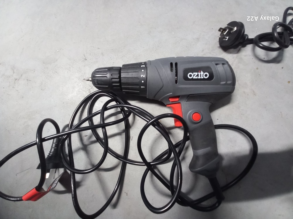 Storage King Moorebank Abandoned Storage centre Auctions auction IB-2392