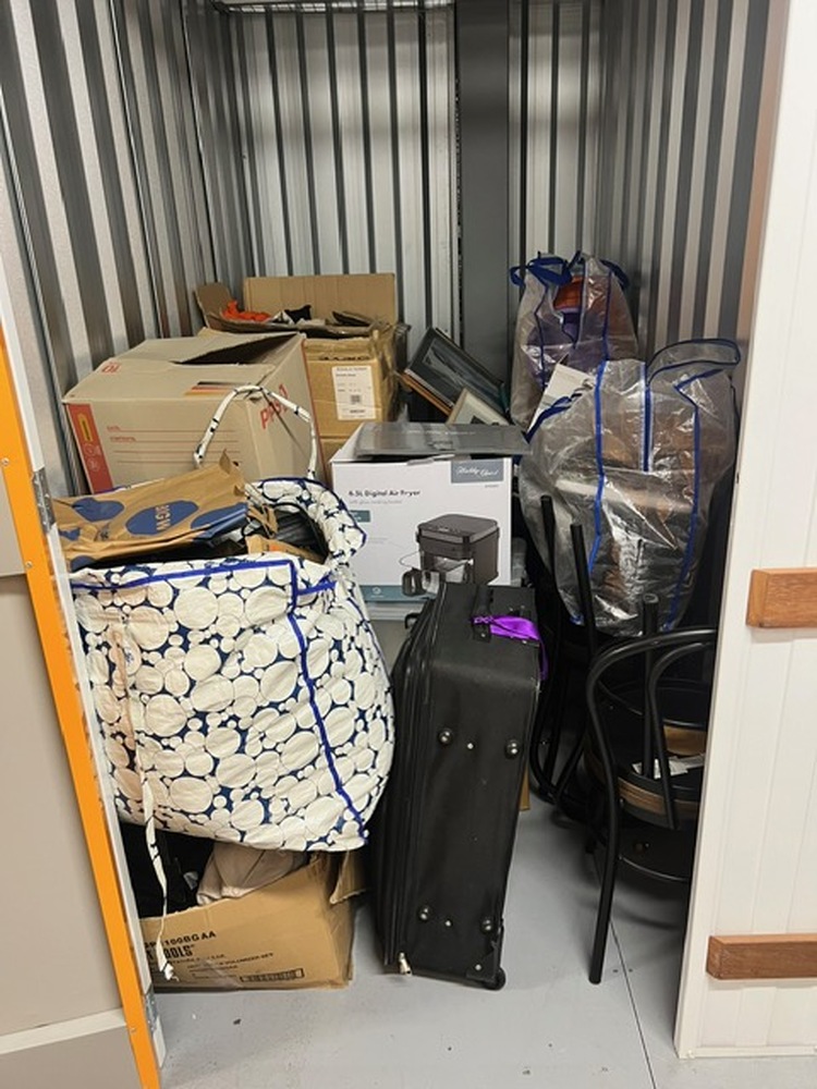 Rent a Space Marsden Park Abandoned Storage Auctions auction IB-9038