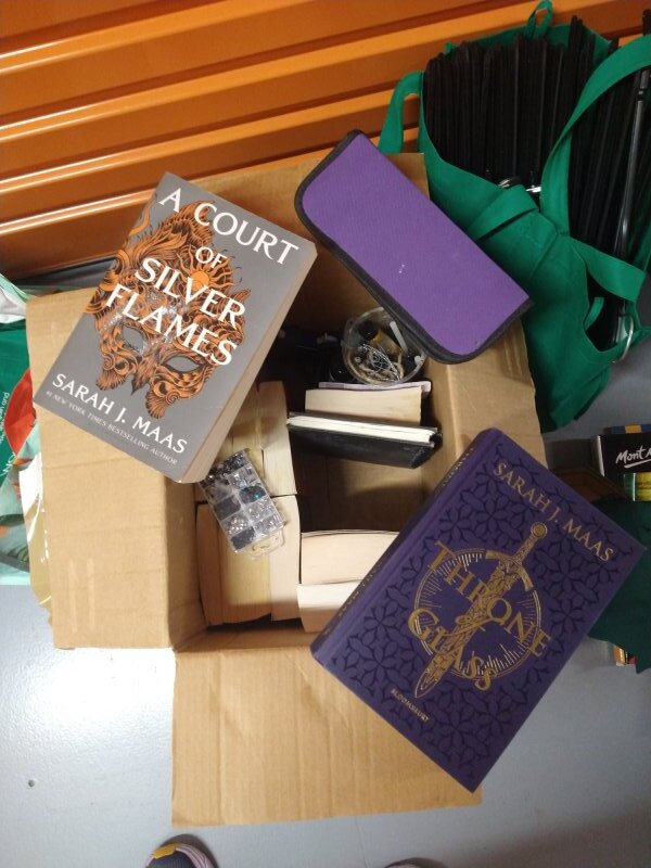 Kennards Self Storage Baringa Abandoned Storage centre Auctions auction IB-2320