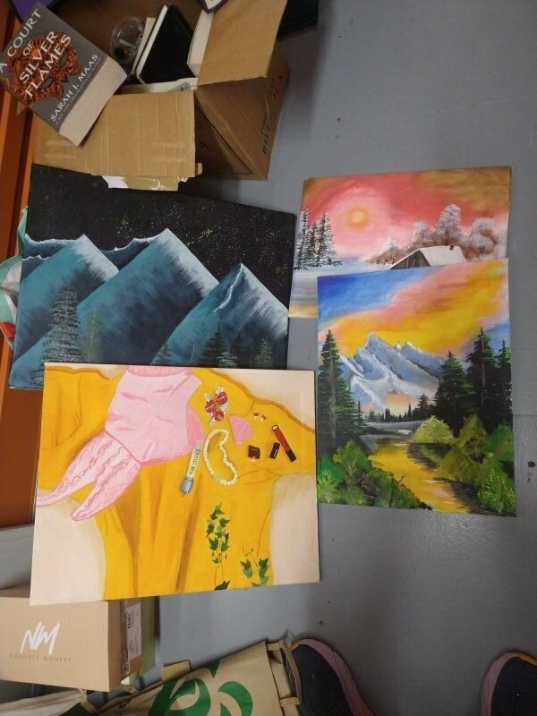 Kennards Self Storage Baringa Abandoned Storage garage Auctions auction IB-2320