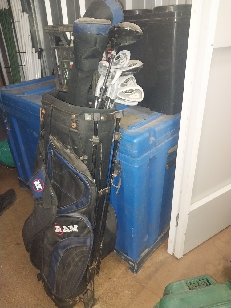 Storage King Cleveland Self Storage Unit auction IB-8416