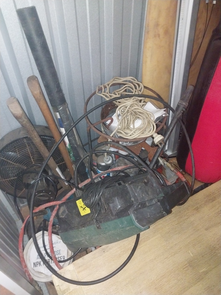 Storage King Cleveland Self Storage Facility Unit auction IB-8416