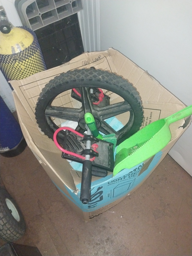 Storage King Cleveland Bid on Storage auction IB-8416