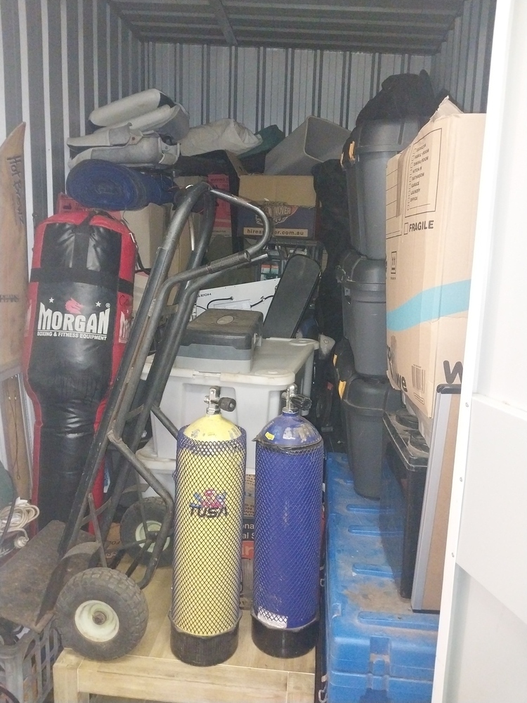 Storage King Cleveland Self Storage Auctions Australia auction IB-8416