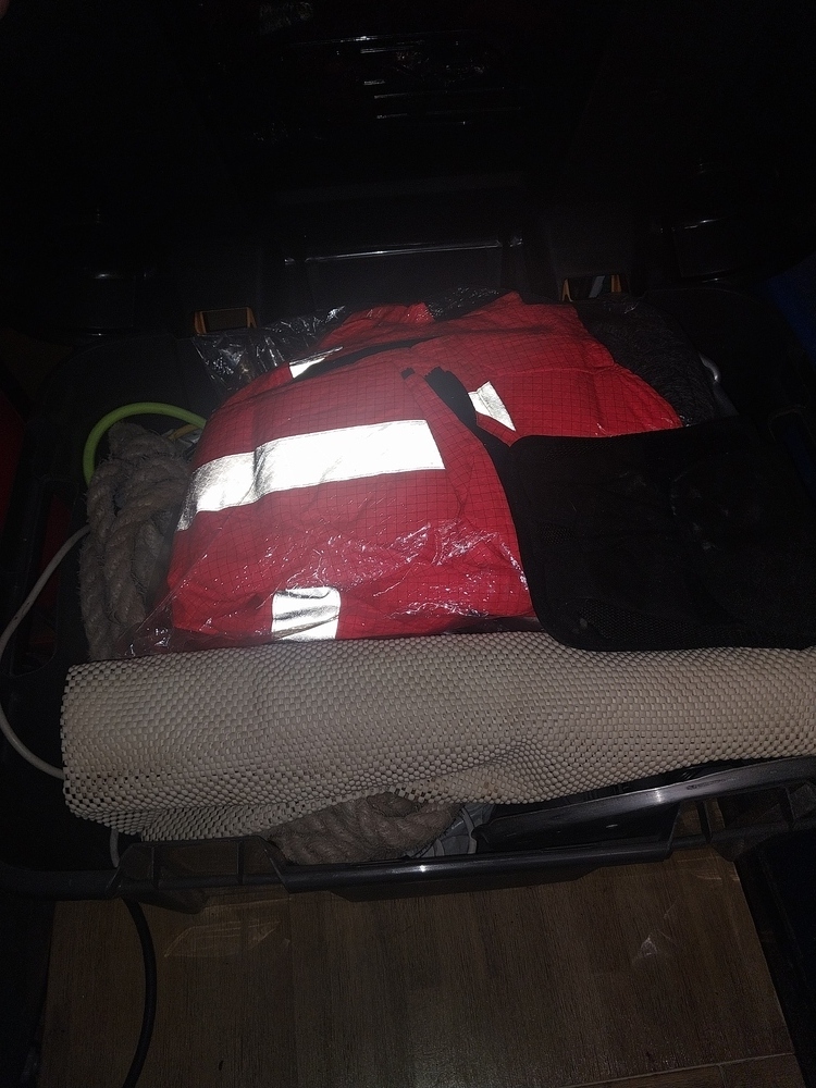 Storage King Cleveland Storage garage Auctions auction IB-8416