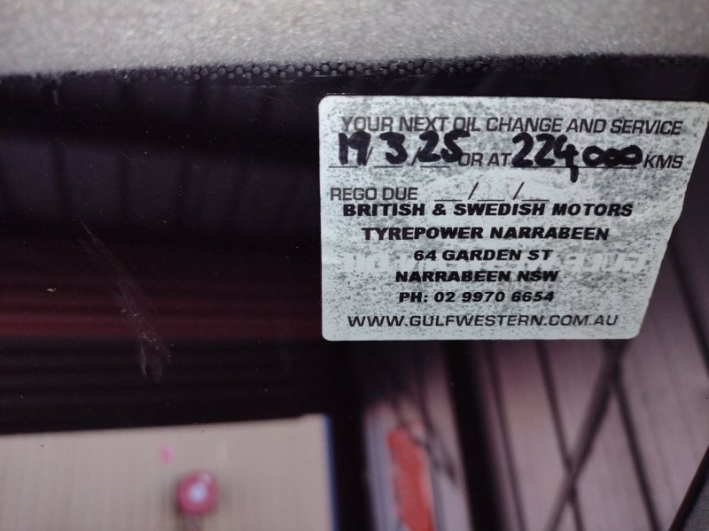 Kennards Self Storage Guildford Bid on Storage Unit auction IB-7721