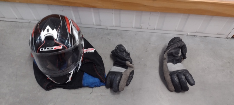 Kennards Self Storage Preston Bid on Storage Unit auction IB-6025