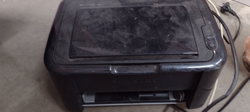 Kennards Self Storage Preston Storage Unit Auction auction IB-6025