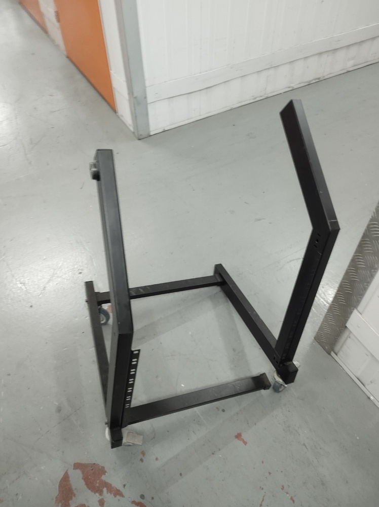 Kennards Self Storage Flemington Self Storage Facility Unit auction IB-8290