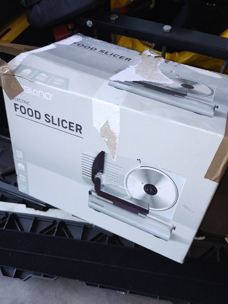 Kennards Self Storage Warrawong Storage Unit auction IB-8174