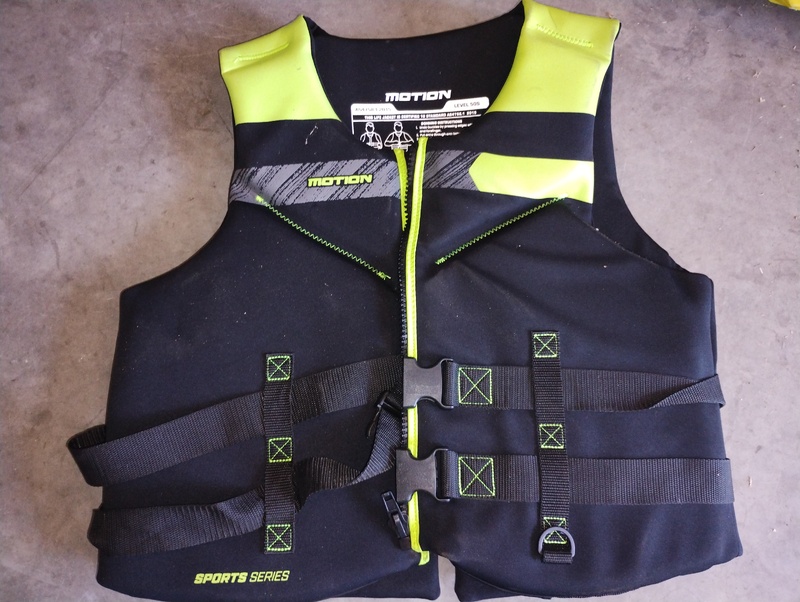 Kennards Self Storage Warrawong Abandoned Storage Auctions auction IB-8174