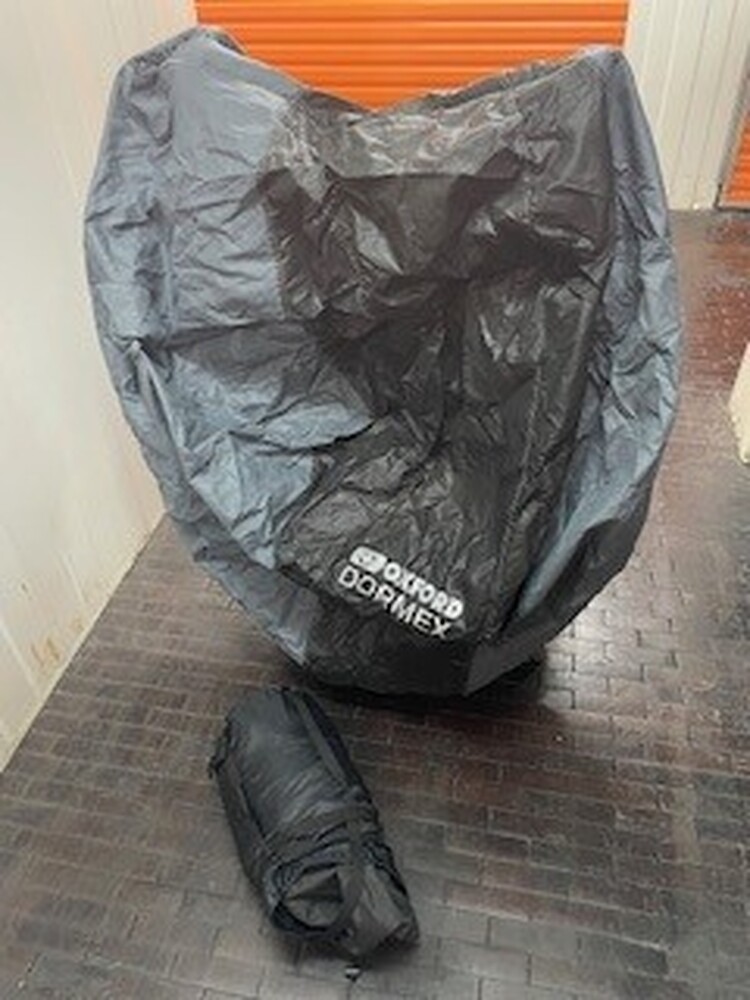 Kennards Self Storage Camperdown Storage Facility Unit auction IB-7947