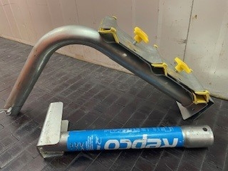 Kennards Self Storage Camperdown Self Storage auction IB-7947