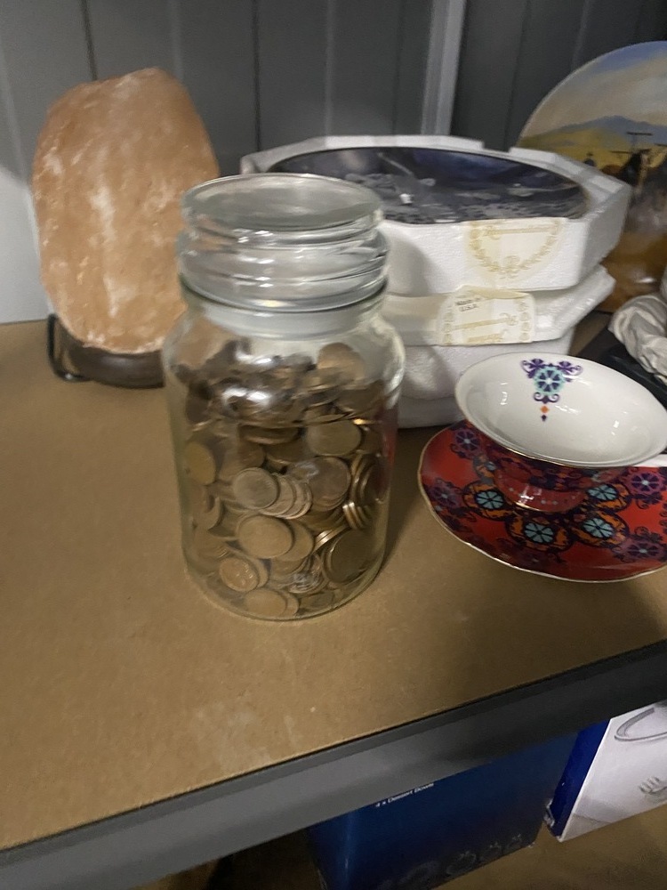 D. Carter - Private Seller Abandoned Storage garage Auctions auction IB-3229