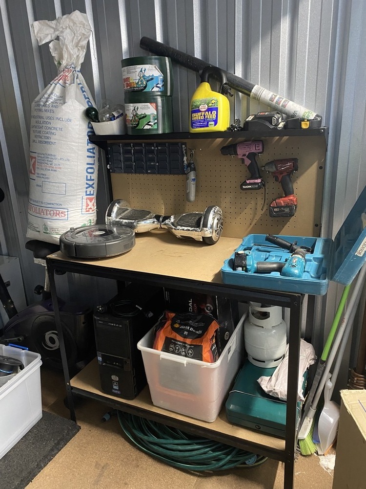 D. Carter - Private Seller Abandoned Storage Unit Auctions auction IB-3229