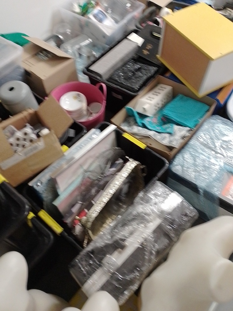 V. Blackburn - Private Seller Abandoned Storage shed Auctions auction IB-2911