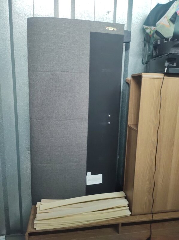 Kennards Self Storage Bankstown Bid on Storage auction IB-4954