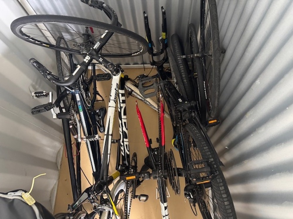 Sinclair Storage - Gold Coast Self Storage Unit auction IB-5262