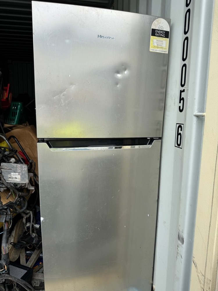 Storco Self Storage Storage Unit auction IB-8753