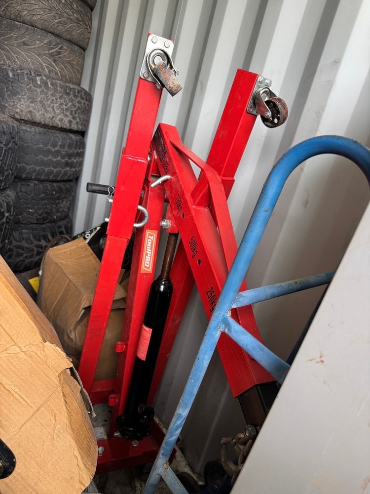 Storco Self Storage Storage Facility Unit auction IB-8753