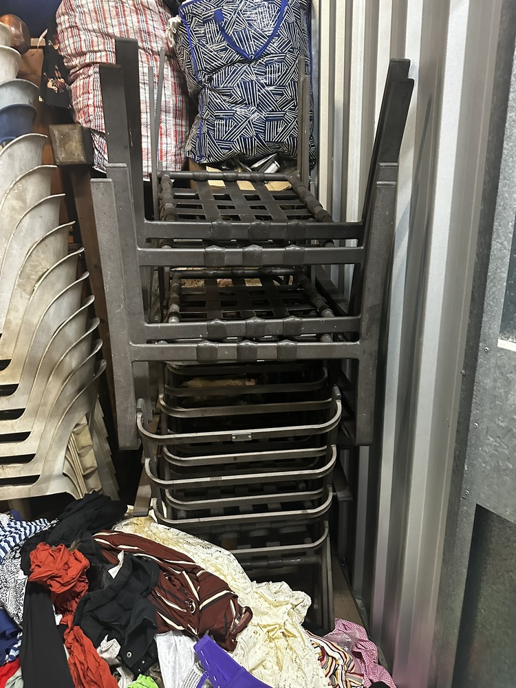 Storage King Springwood Bid on Storage auction IB-9554