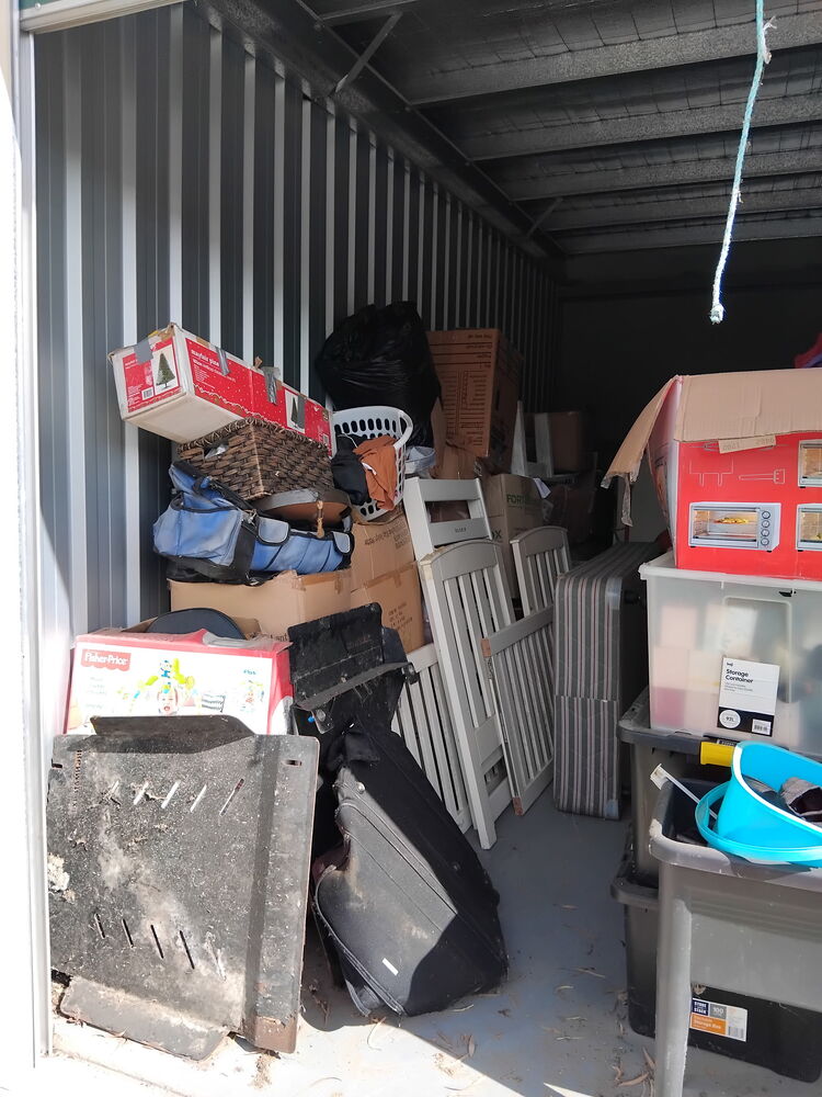 Guardian Self Storage Rockhampton Abandoned Storage Auctions auction IB-7604