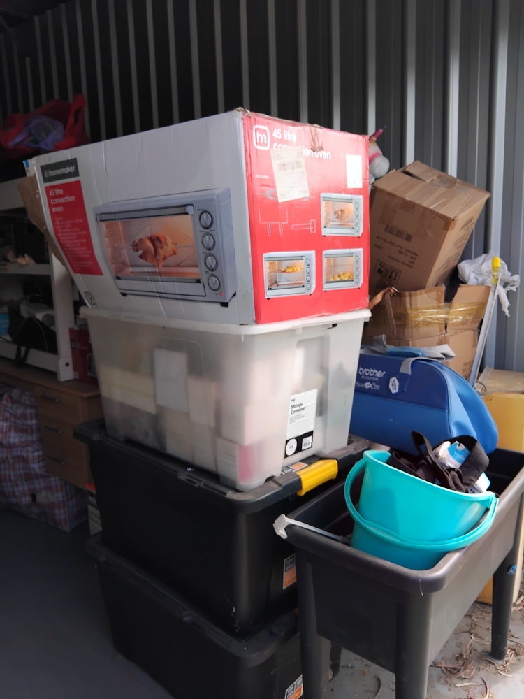 Guardian Self Storage Rockhampton Abandoned Storage shed Auctions auction IB-7604