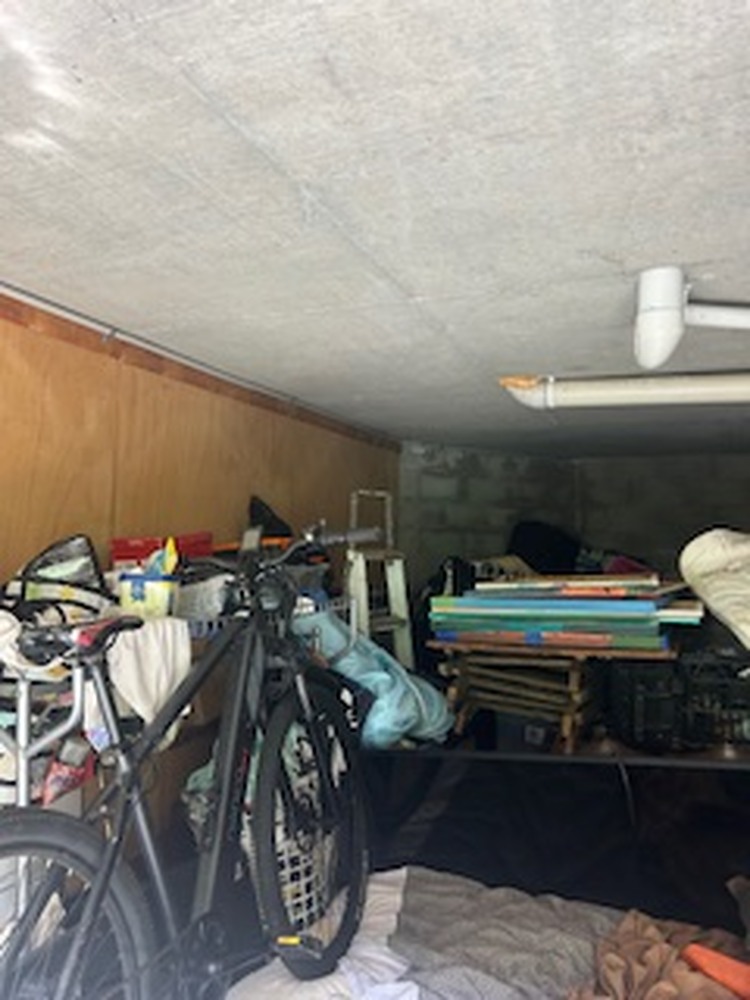 A1 Budget Self Storage Storage auction IB-7720