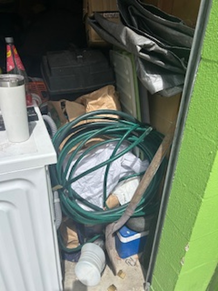 A1 Budget Self Storage Storage Unit auction IB-7720