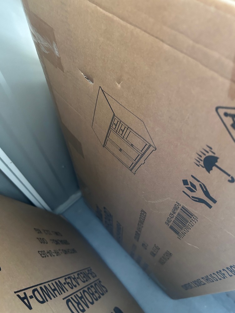 KeepSafe Storage Redbank Self Storage Auctions auction IB-3533