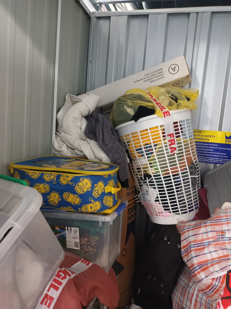 Storage King Kingston Storage Unit auction IB-5023