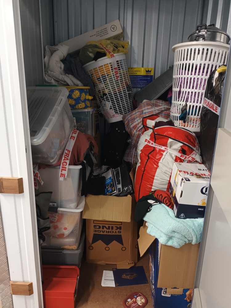 Storage King Kingston Self Storage auction IB-5023