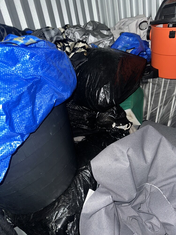 Rent a Space Moore Park Self Storage Facility Unit auction IB-9630