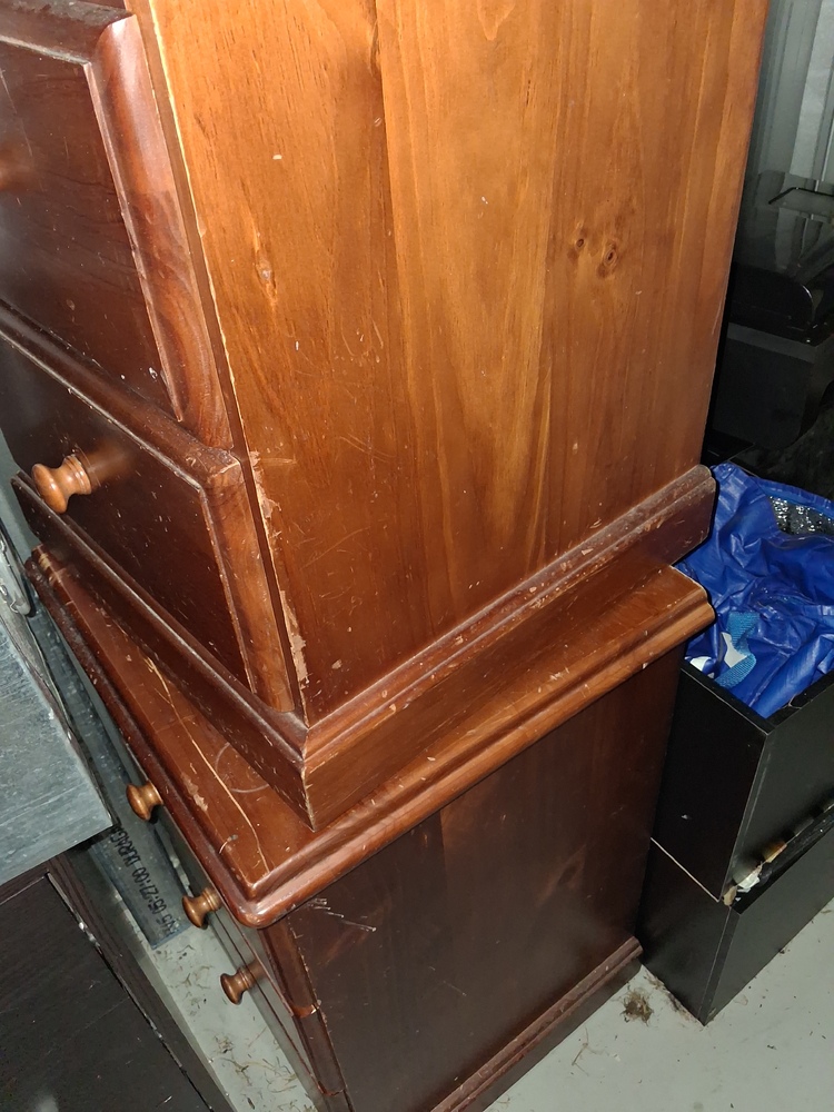 Public Self Storage Hallam Bid on Storage auction IB-7221