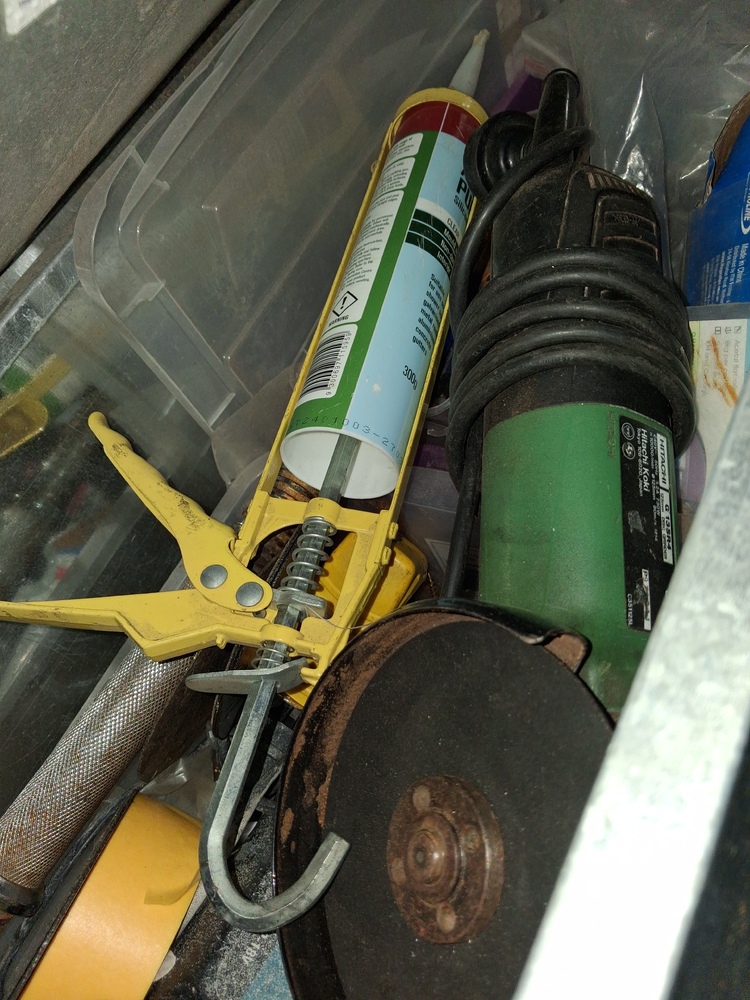 Public Self Storage Hallam Self Storage Auctions auction IB-7221