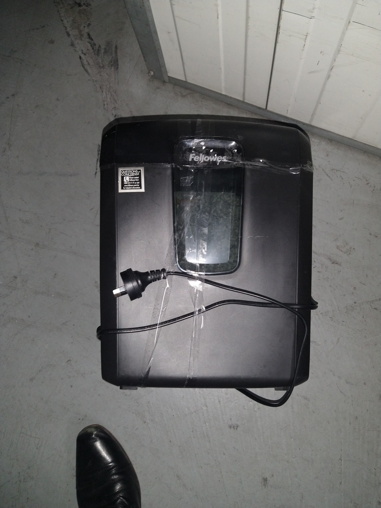 Kennards Self Storage Artarmon 2 Bid on Storage auction IB-1342