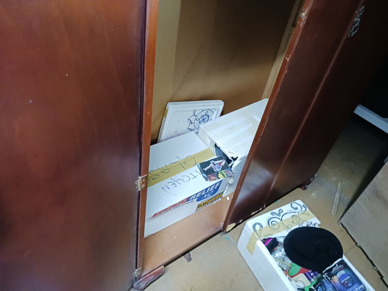 NQ Self Storage Garbutt Storage Shed Auctions auction IB-8841