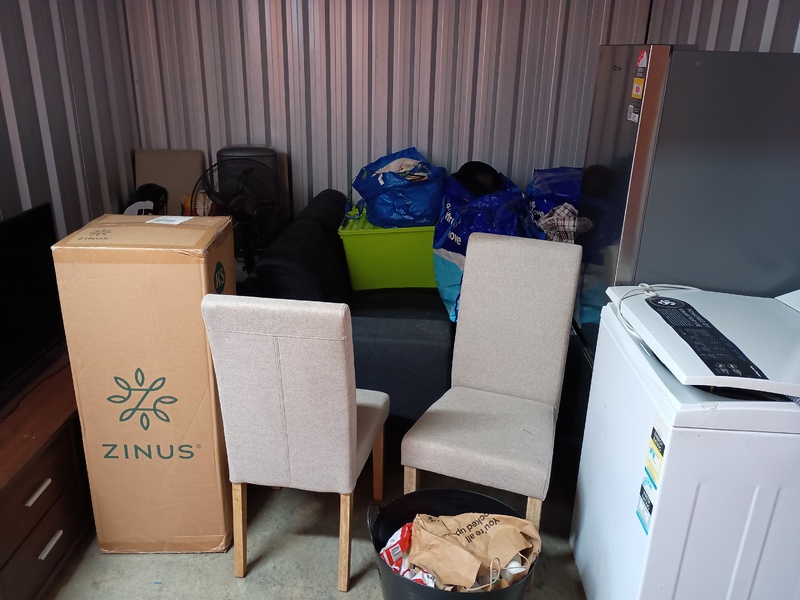 Kennards Self Storage Macquarie Park Abandoned Storage centre Auctions auction IB-1121