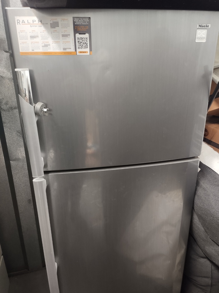 Kennards Self Storage Bankstown Storage garage Auctions auction IB-2429