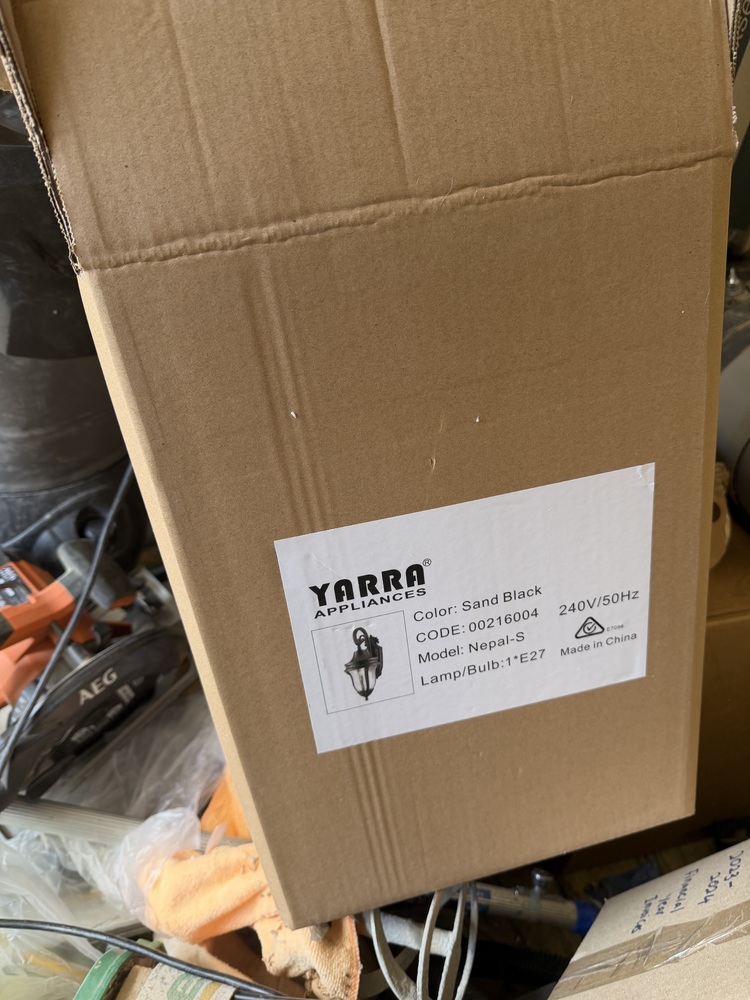 Fort Knox Self Storage Dandenong Bid on Storage auction IB-4289