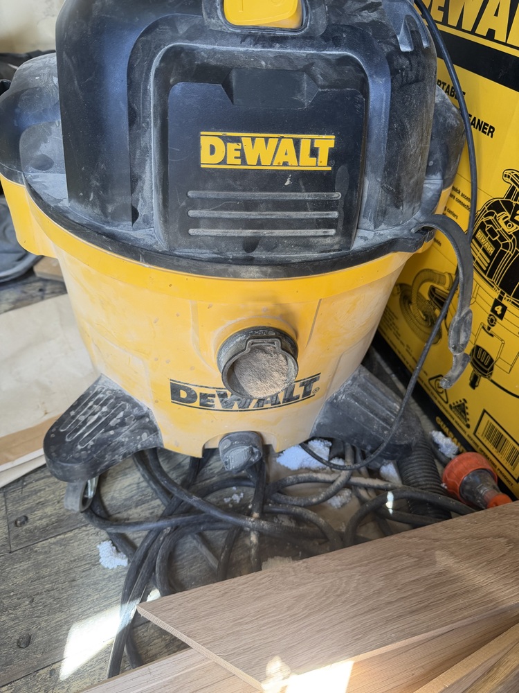 Fort Knox Self Storage Dandenong Abandoned Self Storage Auctions auction IB-4289