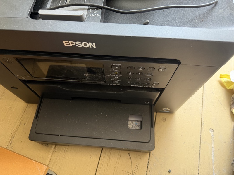 Fort Knox Self Storage Dandenong Abandoned Storage Auctions auction IB-6414