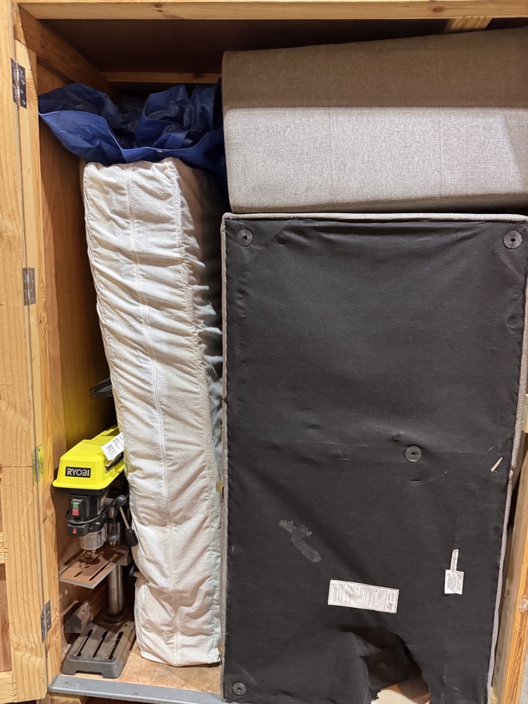 Sydney Greenacre Storage Unit auction IB-4096