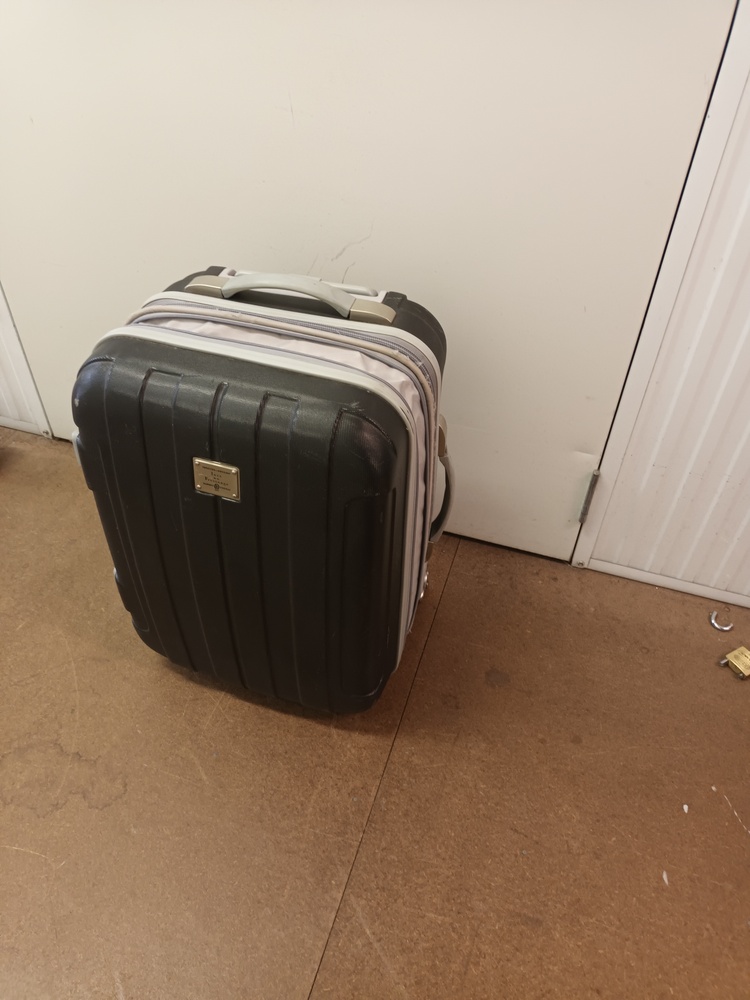 Storage King Browns Plains Storage Facility Unit auction IB-6110