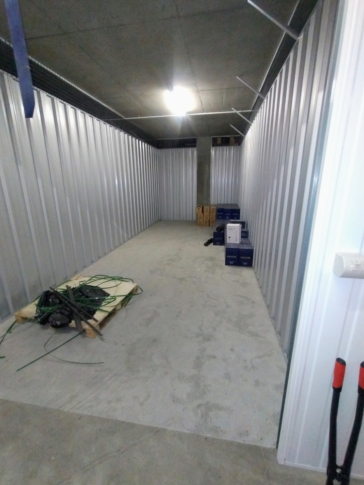 Kennards Self Storage Coorparoo Storage auction IB-5179
