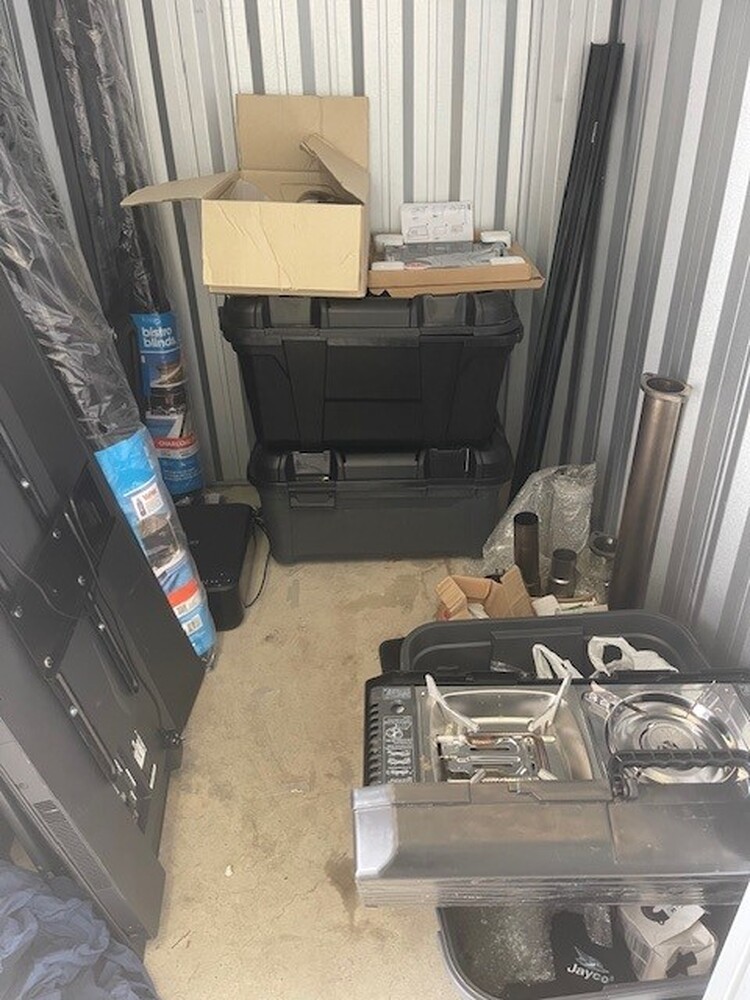 Storage King Kunda Park Bid on Storage auction IB-1324