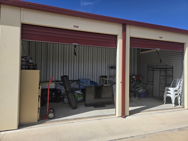 Eagle Eye Self Storage Storage auction IB-5562