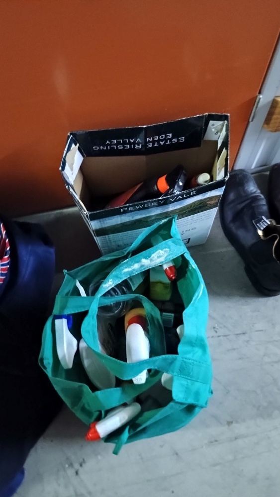 Kennards Self Storage Milton Self Storage Facility Unit auction IB-8178