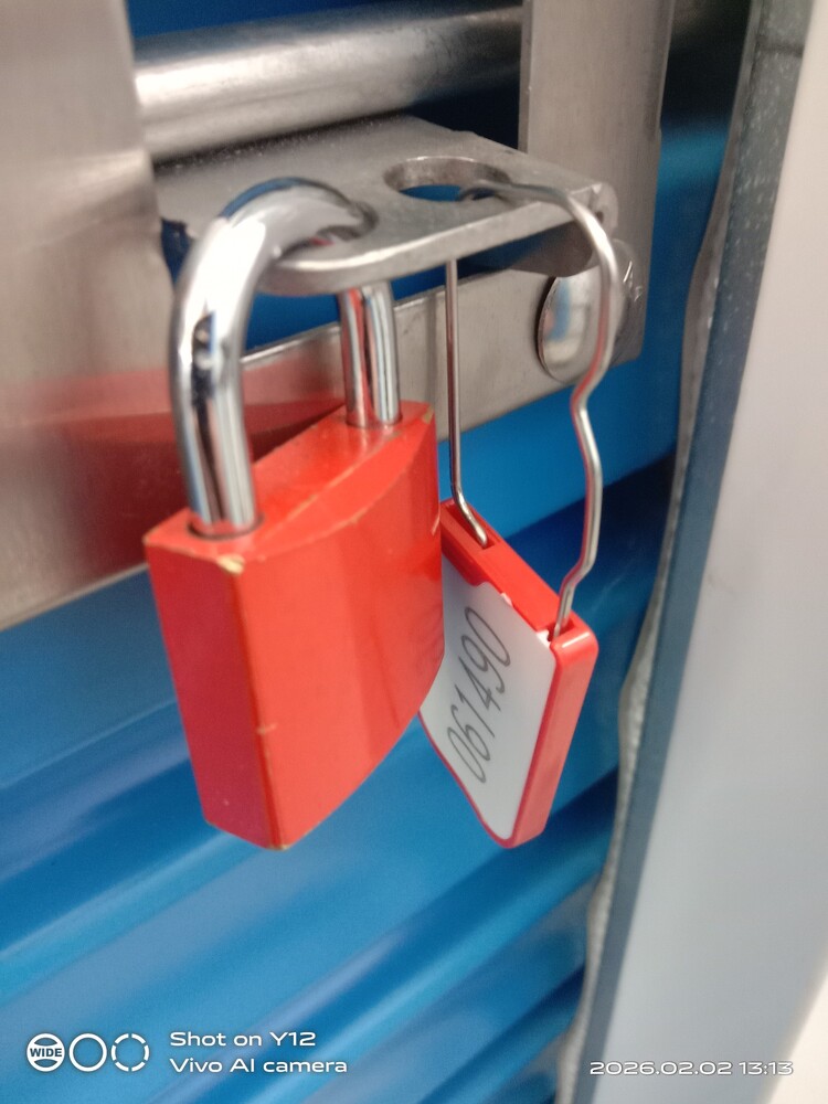 StoreLocal Sunshine Self Storage Unit auction IB-2706