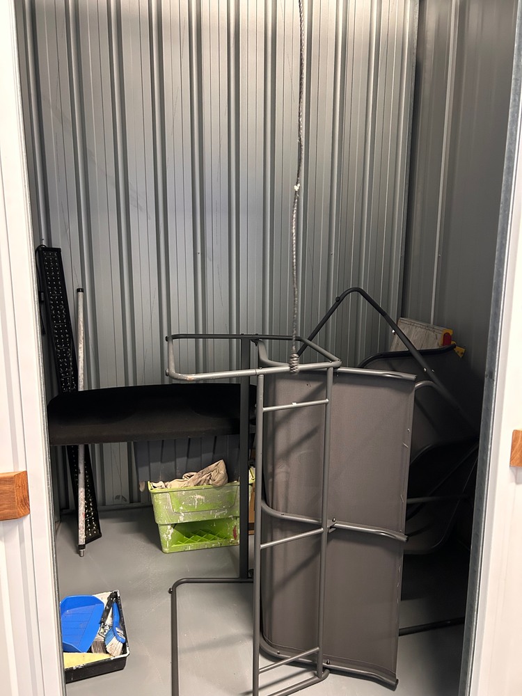 KeepSafe Storage Redbank Bid on Storage Unit auction IB-4018